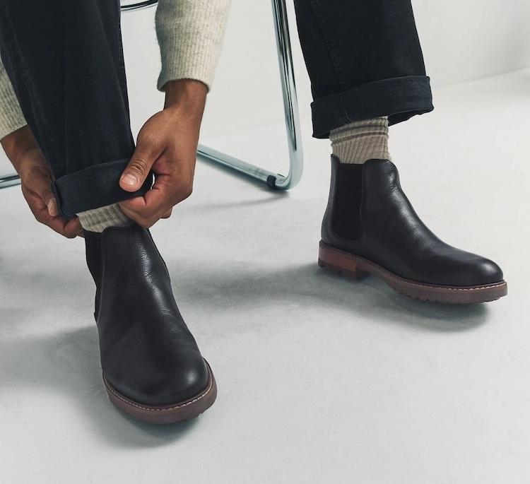 Black Leather Chunky Chelsea Boots