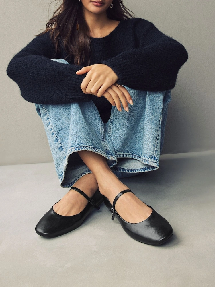 Black Faux Leather Round Toe Mary Jane Shoes