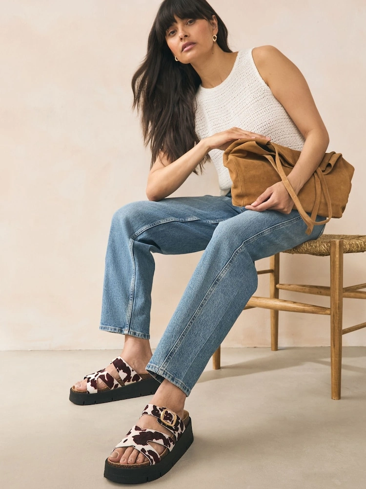 Leather Buckle Strap Flatform Wedge Sandals image 3