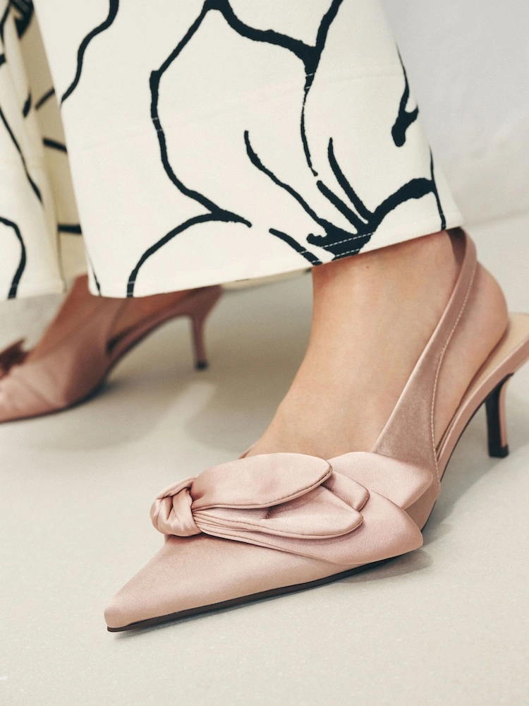 Pink Pointed Toe Petal Slingback Heels image 3