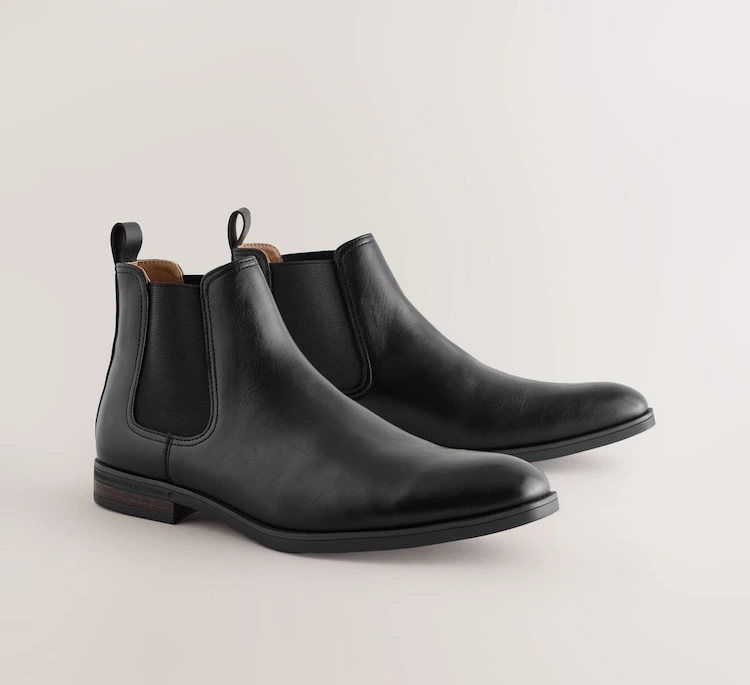 Classic Comfort Chelsea Boots