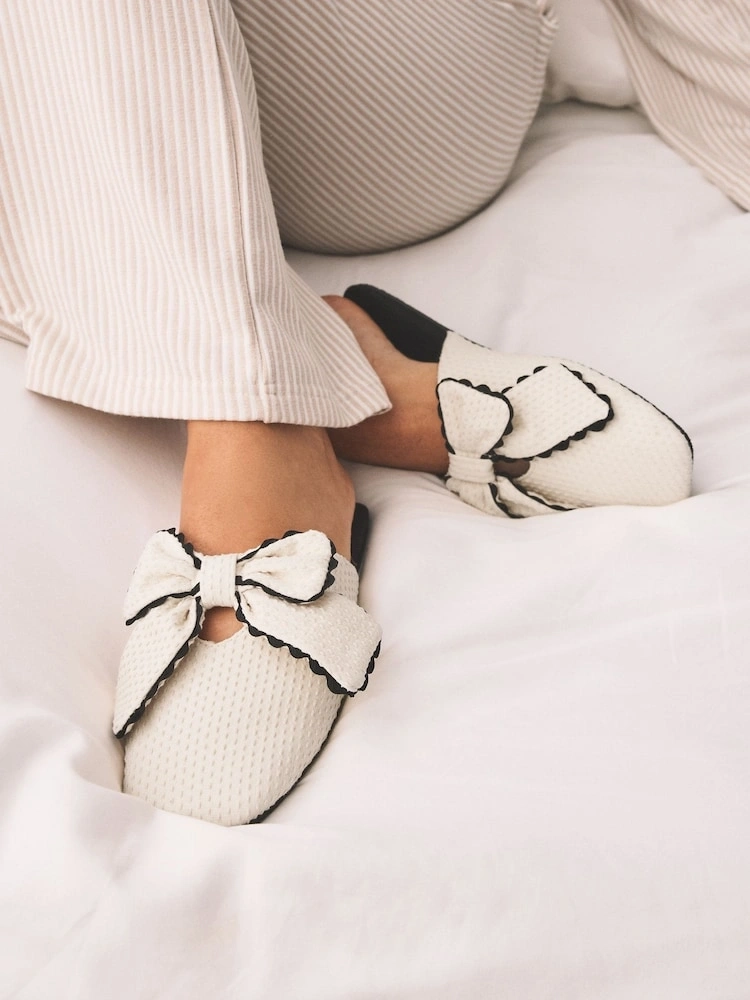Neutral Linen Bow Mule Slippers